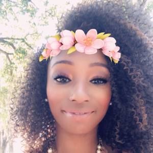 Meet your Posher, Brittney